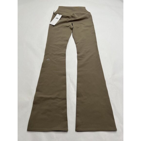Alo Yoga Airbrush High-Waist Bootcut Legging in Light Cocoa - Picture 5 of 9